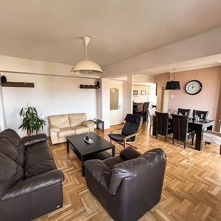 Centre Luxury Apartment Skopje Bagian luar foto