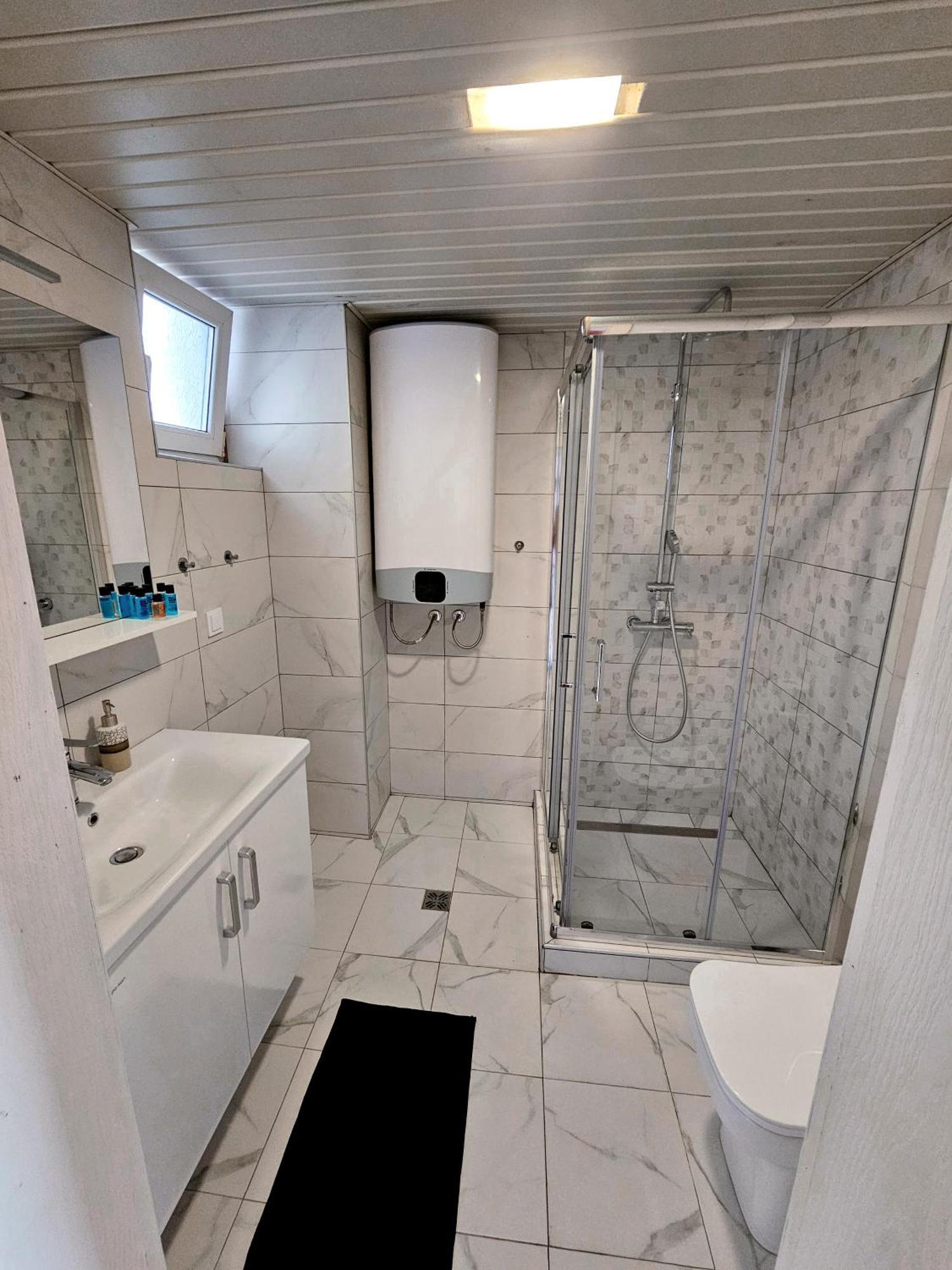 Centre Luxury Apartment Skopje Bagian luar foto