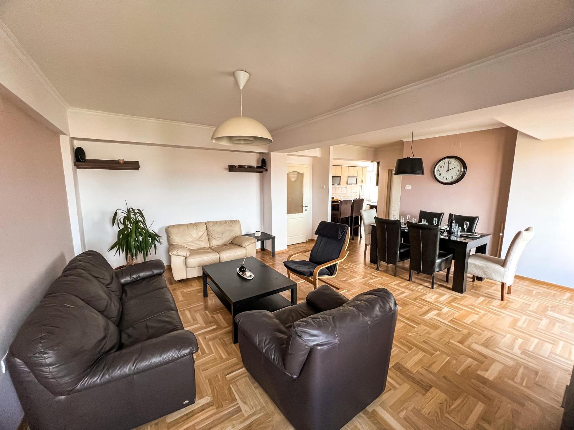 Centre Luxury Apartment Skopje Bagian luar foto